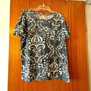Ladies medium blue and white cotton paisley t shirt